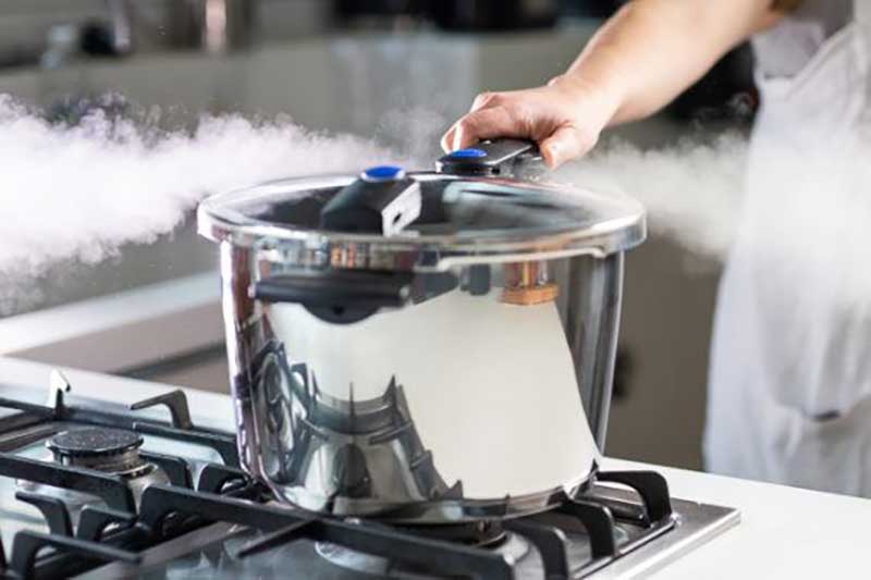 utility items to clean up the kitchen in your brantford homes